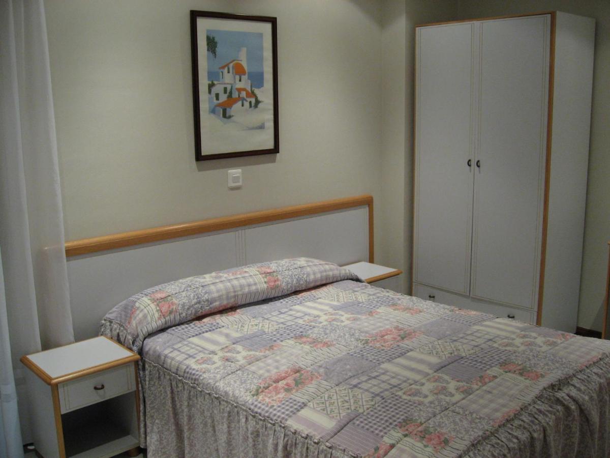 Apartamentos Elena Laredo Exteriör bild