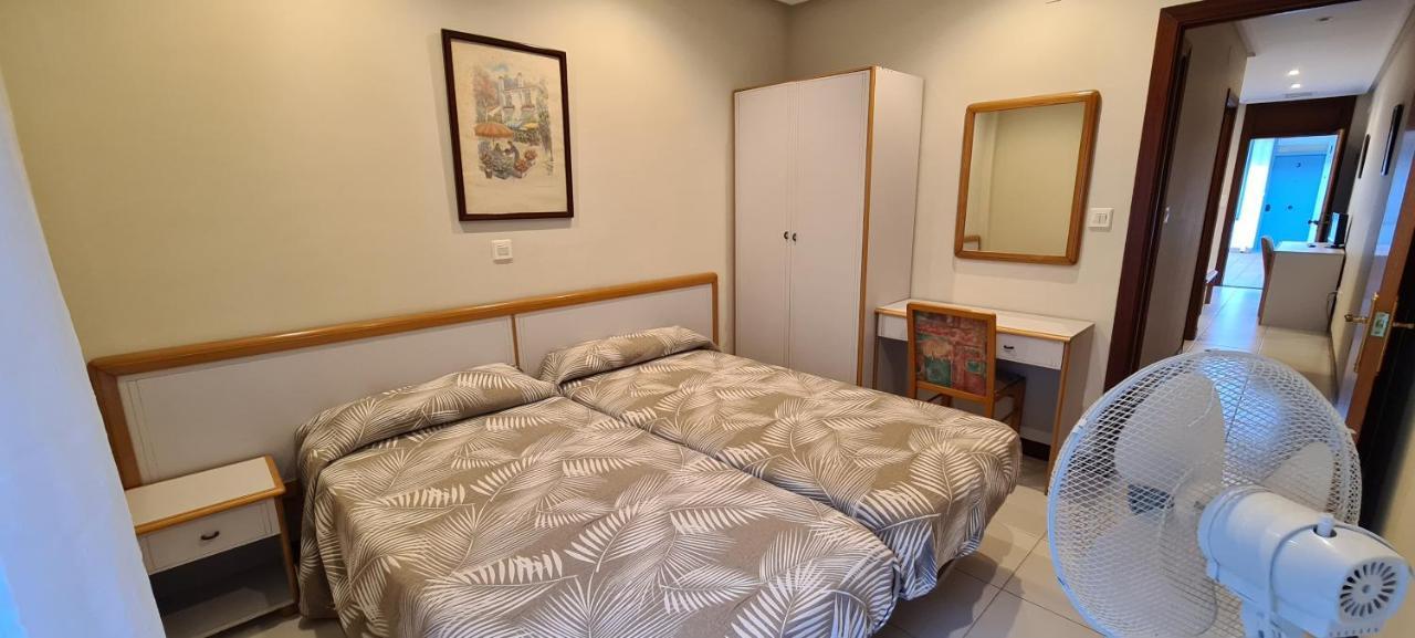 Apartamentos Elena Laredo Exteriör bild